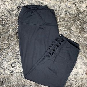 Torrid black Lattice legging  size 3